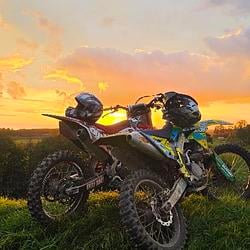 MotoCrose