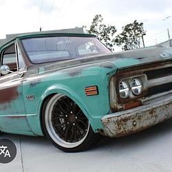 truck / SOL