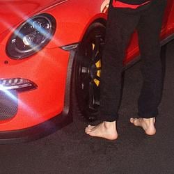 dv's  feet