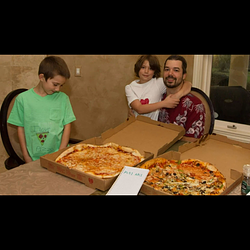 PIZZAGUY