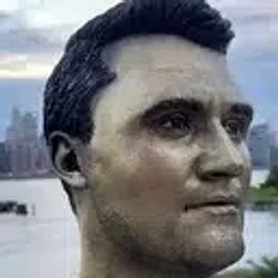 CHARLIEKIRK / SOL