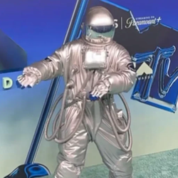 MOONPERSON
