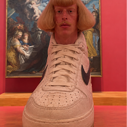 ShoePhill / SOL