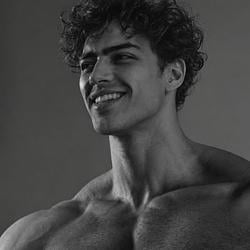ethan / SOL