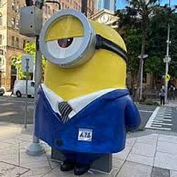 minionaire / SOL