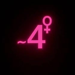 ~4♀