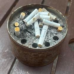 ROKOK / SOL