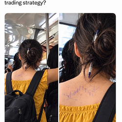 (¬‿¬ )