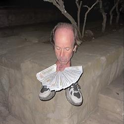 CASHNECK